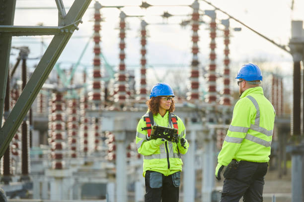 Best Best Electricians Near Me  in Four Cners, OR