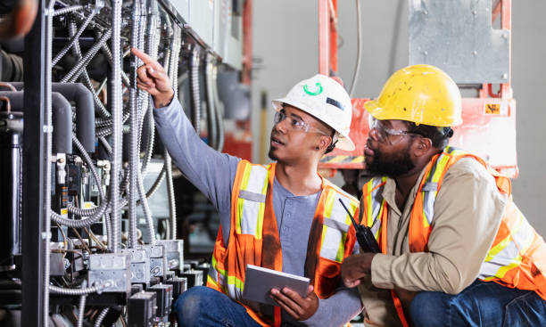 Best 24-Hour Electrician  in Four Cners, OR